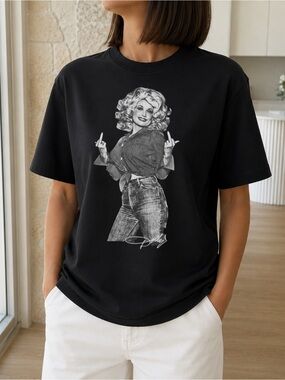 Dolly Parton Unisex Graphic Tee Country Singer Western T-Shirt